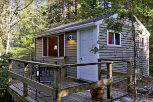 Acadia Cottages - Cabins & Suites
